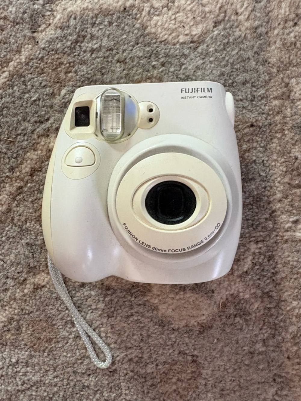 Fujifilm Instant Camera - Cream White